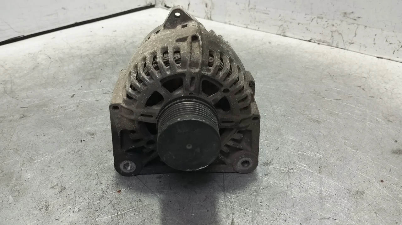 Foto de ALTERNADOR RENAULT SCENIC II (JM) 1.5 dCi Diesel (101 CV / 74 KW) referencia 8200386806