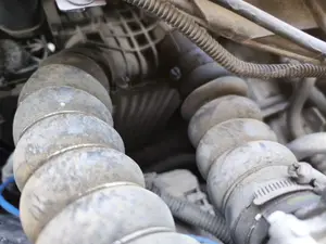 Foto de INTERCOOLER FORD C-MAX (CB7) 1.6 TDCi CAT (116 CV / 85 KW) referencia 1755305