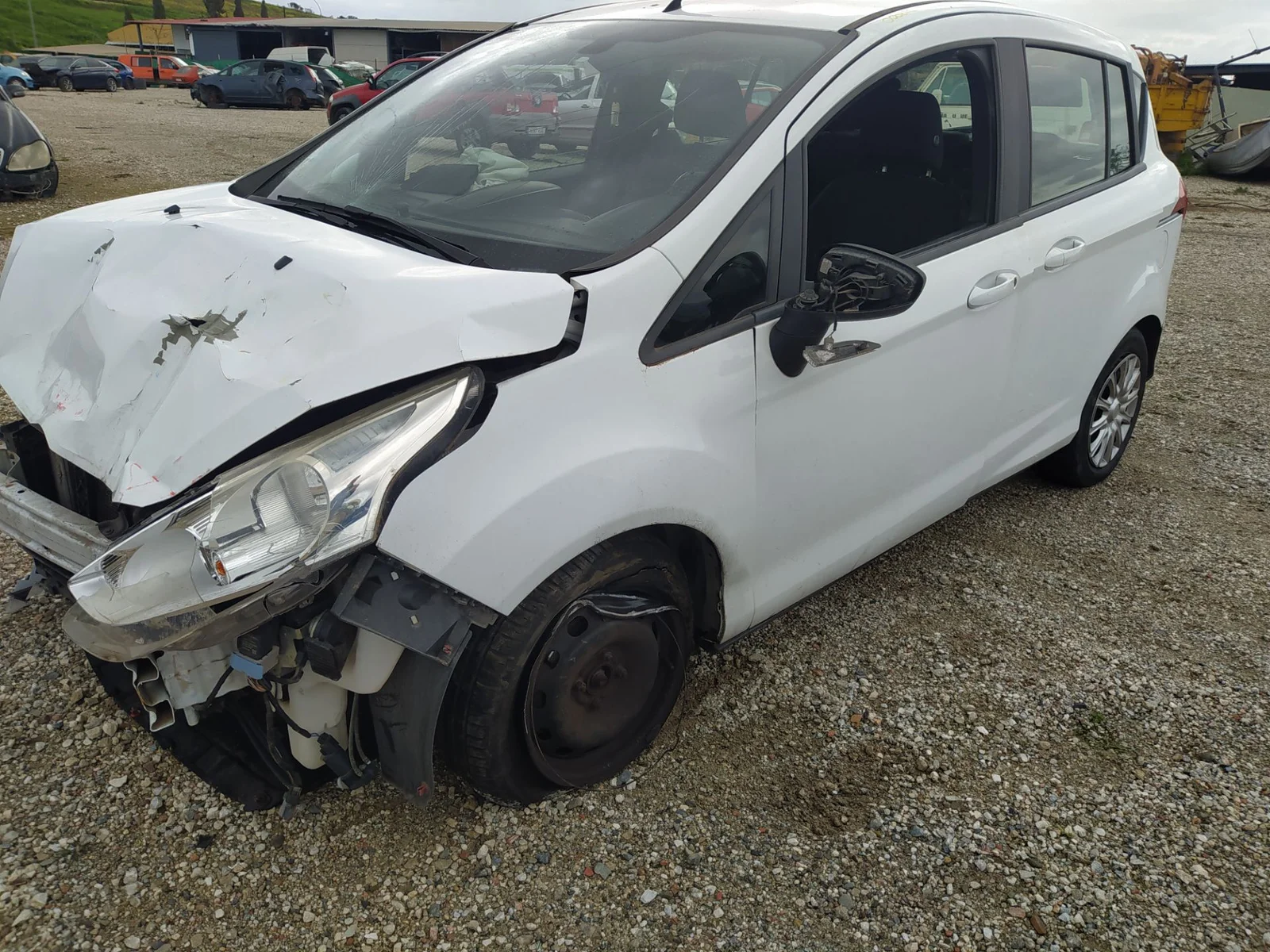 Foto de BRAZO SUSPENSION DELANTERO IZQUIERDO FORD B-MAX (CB2) 1.5 TDCi CAT (95 CV / 70 KW) referencia 1751955