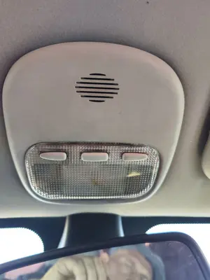 Foto de LUZ INTERIOR CITROEN C5 BERLINA 2.0 HDi (109 CV / 80 KW) referencia 6362N2