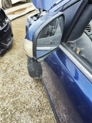 Foto de RETROVISOR IZQUIERDO FORD FOCUS CABRIO (CA5) 2.0 TDCi CAT (136 CV / 100 KW) referencia 1642649