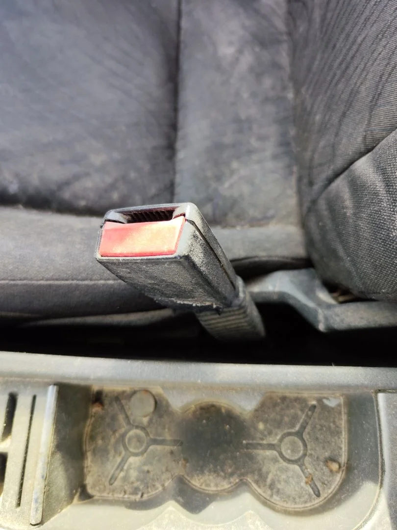 Foto de PRETENSOR AIRBAG DERECHO FORD FOCUS CABRIO (CA5) 2.0 TDCi CAT (136 CV / 100 KW)