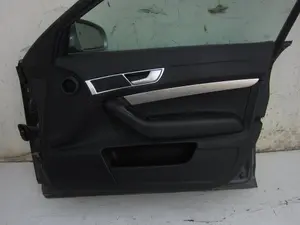 Foto de GUARNECIDO PUERTA DELANTERA DERECHA AUDI A6 BERLINA (4F2) 4.2 V8 40V (335 CV / 246 KW)