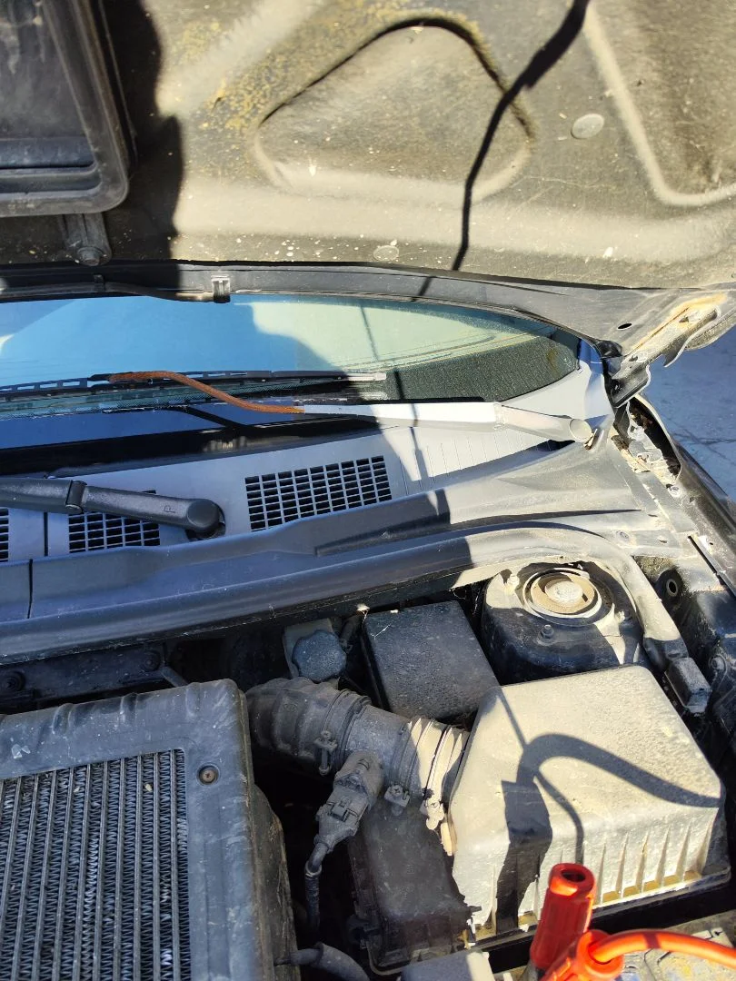 Foto de BRAZO LIMPIA DELANTERO IZQUIERDO KIA CARENS (RS) 2.0 Turbodiesel CAT (113 CV / 83 KW) referencia 0K2FA67321