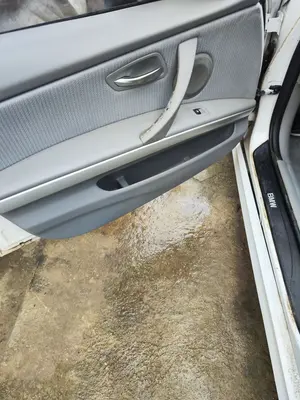 Foto de ELEVALUNAS DELANTERO IZQUIERDO BMW SERIE 3 BERLINA (E90) 2.0 Turbodiesel CAT (143 CV / 105 KW)