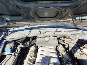 Foto de TORPEDO VOLKSWAGEN TOUAREG (7L6) 4.2 V8 32V FSI (350 CV / 257 KW)