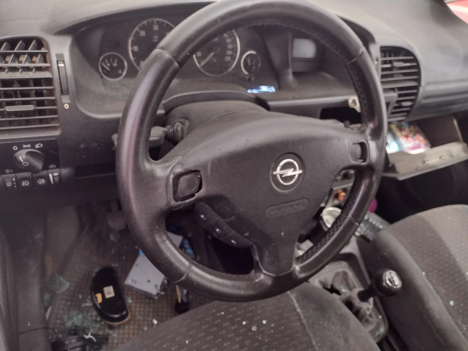 Foto de ANILLO AIRBAG OPEL ZAFIRA A 2.0 DTI (101 CV / 74 KW) referencia 9199636