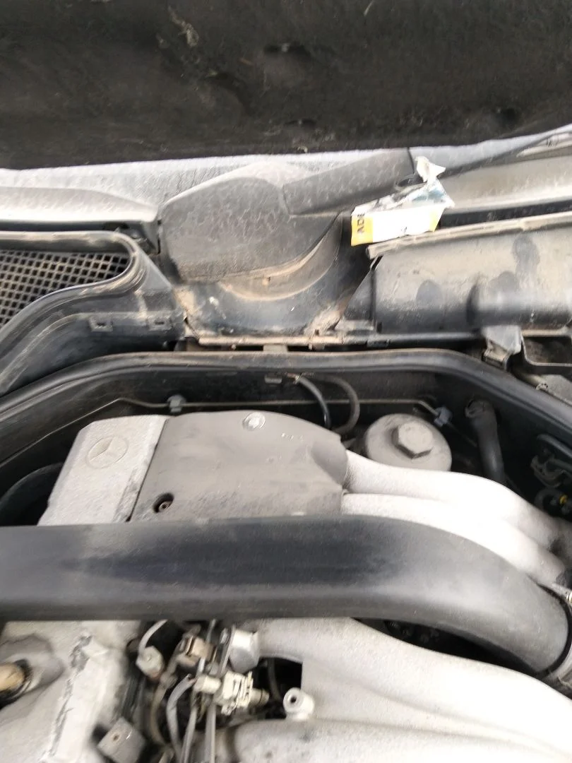 Foto de MOTOR LIMPIA DELANTERO MERCEDES-BENZ CLASE E (BM 210) BERLINA 2.9 Turbodiesel CAT (129 CV / 95 KW) referencia A2108201742