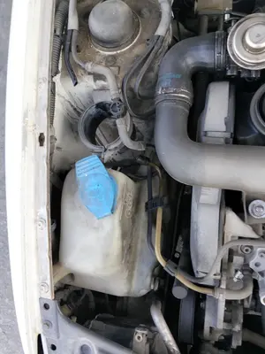 Foto de DEPOSITO LIMPIA SEAT IBIZA (6K1) 1.9 TDI (90 CV / 66 KW) referencia 6K0955453M