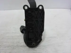 Foto de PEDAL ACELERADOR HYUNDAI MATRIX (FC) 1.5 CRDi CAT (102 CV / 75 KW) referencia 00750414 foto 2