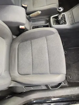 Foto de ASIENTO DELANTERO DERECHO VOLKSWAGEN GOLF PLUS V (5M1) 1.9 TDI (105 CV / 77 KW)