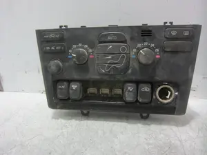Foto de MANDO CALEFACCION / AIRE ACONDICIONADO VOLVO XC90 2.4 Diesel CAT (185 CV / 136 KW) referencia 30746025