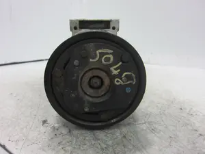 Foto de COMPRESOR AIRE ACONDICIONADO RENAULT SCENIC I (JA...) 1.6  (107 CV / 79 KW) referencia 7700103536