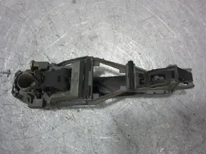 Foto de MANETA EXTERIOR TRASERA DERECHA SEAT IBIZA (6L1) 1.4 16V (101 CV / 74 KW) referencia 3B0837885 foto 3