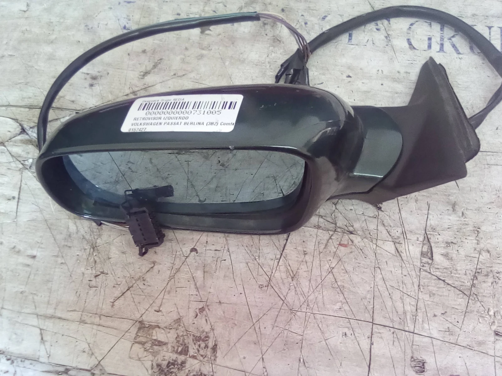Foto de RETROVISOR IZQUIERDO VOLKSWAGEN PASSAT BERLINA (3B2) 1.9 TDI (110 CV / 81 KW) referencia 0157427