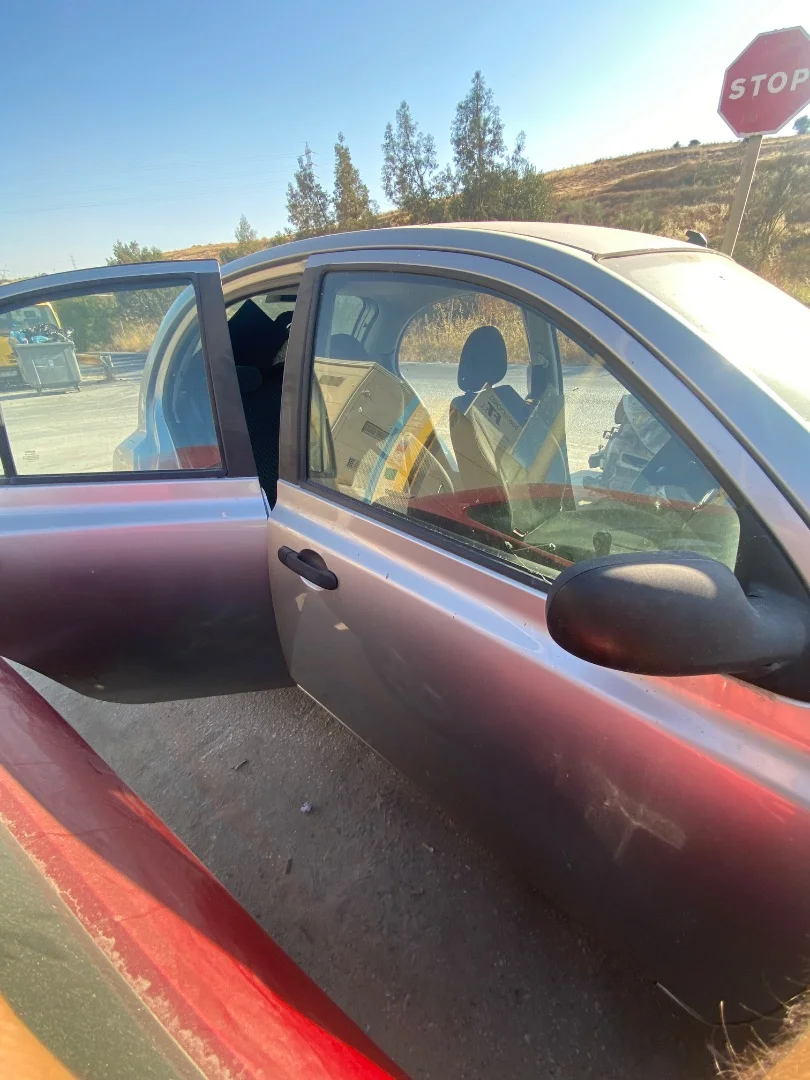 Foto de PUERTA DELANTERA DERECHA NISSAN MICRA (K12E) referencia 80100AX130