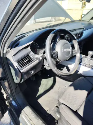 Foto de SALPICADERO AUDI A6 AVANT (4GD) 2.0 16V TDI (190 CV / 140 KW) referencia 4G1857001D