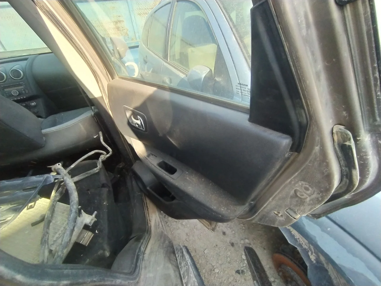 Foto de MANETA INTERIOR TRASERA DERECHA NISSAN QASHQAI (J10) 1.5 dCi Turbodiesel CAT (106 CV / 78 KW)