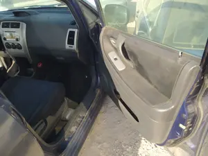 Foto de RETENEDOR PUERTA SUZUKI LIANA (RH/ER) 1.4 16V DDiS Diesel CAT (90 CV / 66 KW)