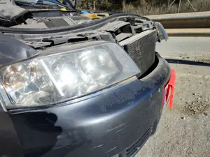 Foto de FARO DERECHO AUDI A6 BERLINA (4B2) 2.4 V6 30V (165 CV / 121 KW) referencia 4B0941030K