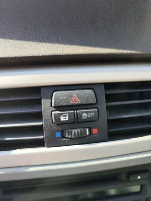 Foto de WARNING BMW SERIE 3 BERLINA (E90) 2.0 Turbodiesel CAT (143 CV / 105 KW)
