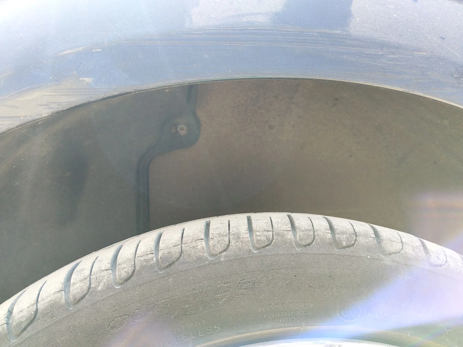 Foto de PASO RUEDA TRASERO DERECHO OPEL ASTRA H GTC 1.9 CDTI (120 CV / 88 KW) referencia 13107656