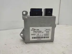 Foto de CENTRALITA AIRBAG JAGUAR XF 2.7 V6 Diesel CAT (207 CV / 152 KW) referencia 8X2314D374AE