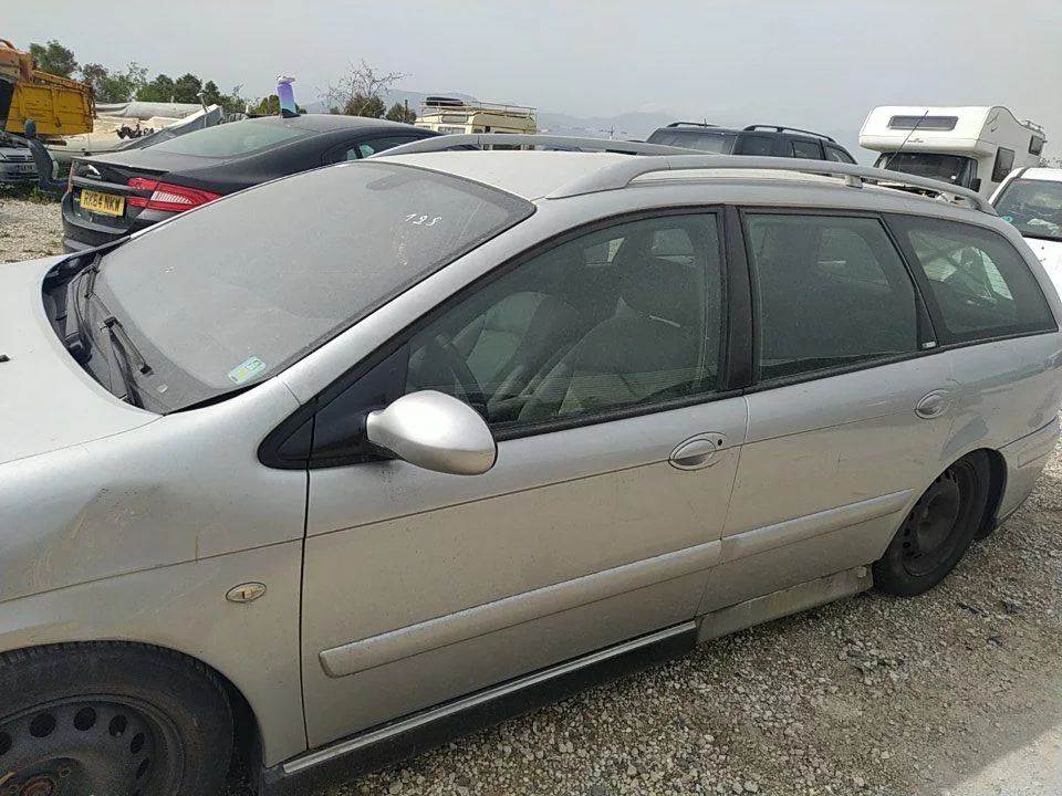 Foto de PUERTA DELANTERA IZQUIERDA CITROEN C5 BREAK 2.0 HDi FAP CAT (RHR / DW10BTED4) (136 CV / 100 KW) referencia 9002P1