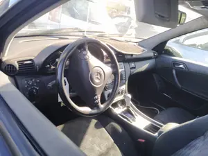Foto de RETROVISOR INTERIOR MERCEDES-BENZ CLASE C (BM 203) BERLINA 2.2 CDI CAT (150 CV / 110 KW)