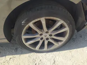 Foto de MANGUETA TRASERA IZQUIERDA RENAULT LAGUNA III COUPE 2.0 dCi Diesel FAP (150 CV / 110 KW)