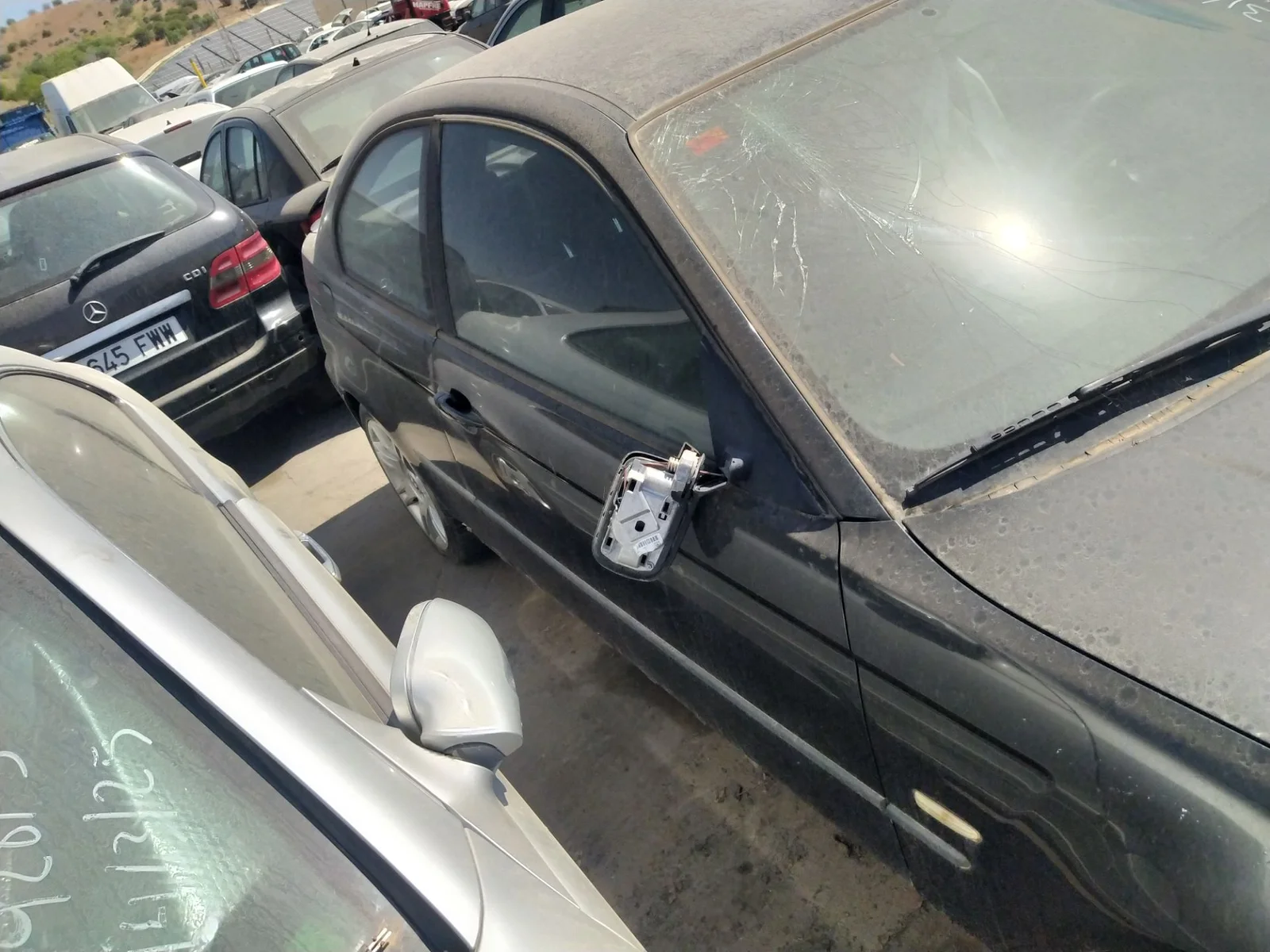Foto de MANETA EXTERIOR DELANTERA DERECHA BMW SERIE 3 COMPACTO (E46) 1.8 16V (116 CV / 85 KW) referencia 51217002272