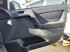 Foto de GUARNECIDO PUERTA DELANTERA DERECHA OPEL ASTRA G BERLINA 1.7 16V DTI CAT (Y 17 DT / LR6) (75 CV / 55 KW) referencia 24404518
