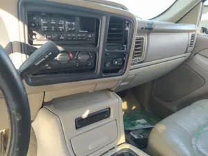 Foto de MANDO CALEFACCION / AIRE ACONDICIONADO GENERAL MOTORS CHEVROLET TAHOE 5.3 V8 CAT (273 CV / 201 KW)