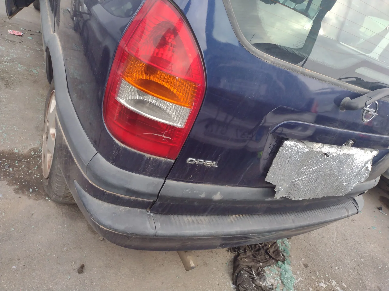 Foto de PARAGOLPES TRASERO OPEL ZAFIRA A 2.0 DTI (101 CV / 74 KW) referencia 9119216
