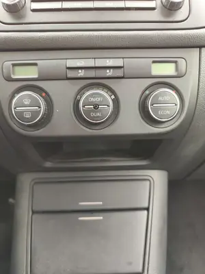 Foto de MANDO CALEFACCION / AIRE ACONDICIONADO VOLKSWAGEN GOLF PLUS V (5M1) 1.9 TDI (105 CV / 77 KW) referencia 1K0907044BR