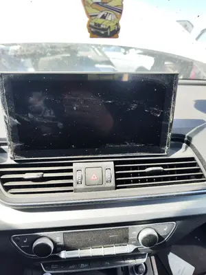 Foto de PANTALLA MULTIFUNCION AUDI Q5 FYG Híbrido 220 kW (2.0 Ltr. - 195 kW TFSI) (299 CV / 220 KW) referencia 80A919605