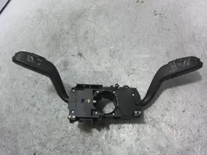 Foto de MANDO MULTIFUNCION SEAT IBIZA BERLINA (6J5) 1.2 TSI (86 CV / 63 KW) referencia 6R0953521G