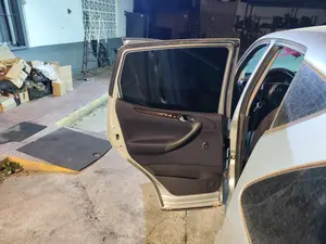 Foto de GUARNECIDO PUERTA TRASERA IZQUIERDA MERCEDES-BENZ CLASE A (BM 168) 1.7 CDI Diesel CAT (95 CV / 70 KW) referencia A1687304570