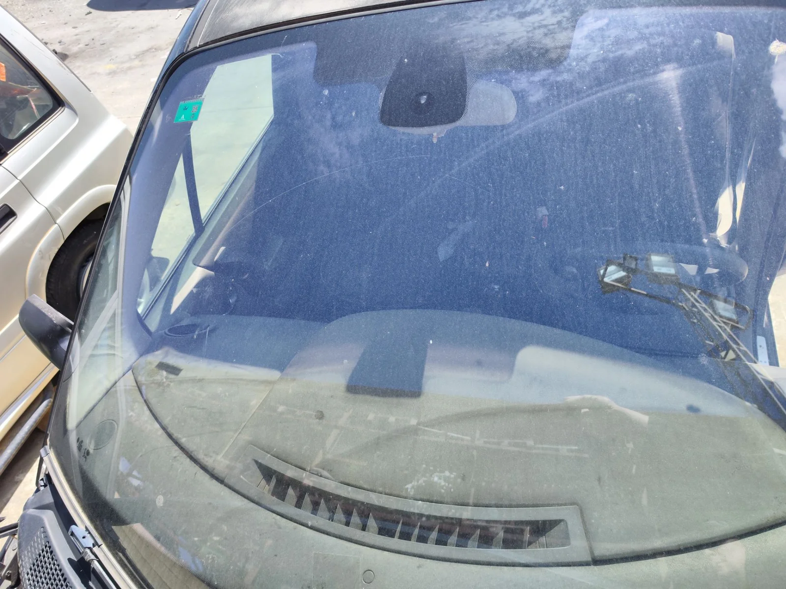 Foto de PARABRISAS RENAULT SCENIC II (JM) 1.9 dCi Diesel (120 CV / 88 KW) referencia 8200316177