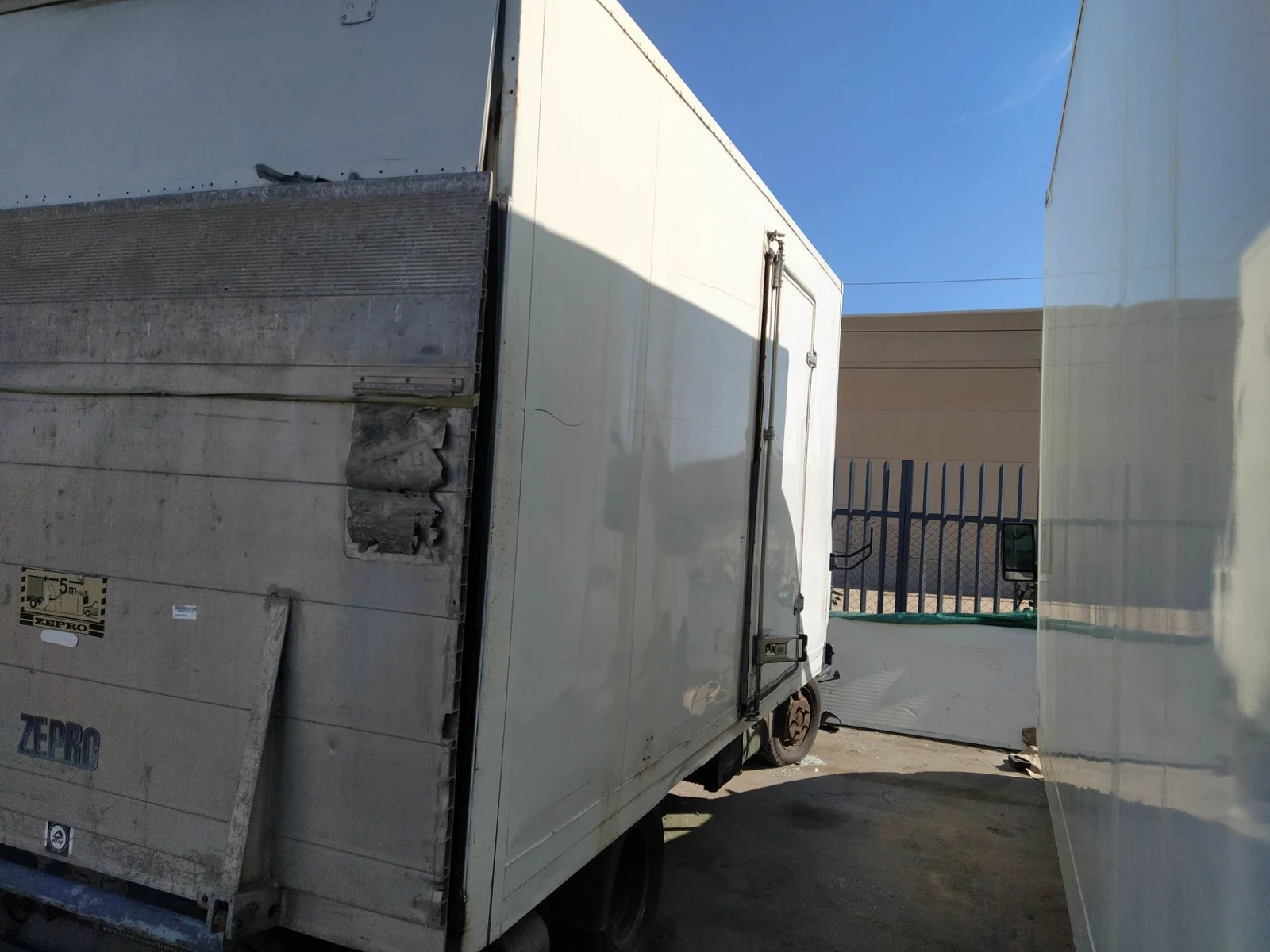 Foto de BARRA ESTABILIZADORA TRASERA NISSAN CABSTAR 3.0 Diesel (125 CV / 92 KW)