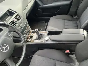 Foto de ENGANCHE CINTURON DELANTERO IZQUIERDO MERCEDES-BENZ CLASE C (BM 204) BERLINA 2.2 CDI CAT (170 CV / 125 KW)