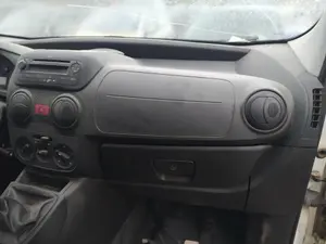 Foto de AIRBAG DELANTERO DERECHO PEUGEOT BIPPER TEPEE 1.3 16V HDi FAP (75 CV / 55 KW)