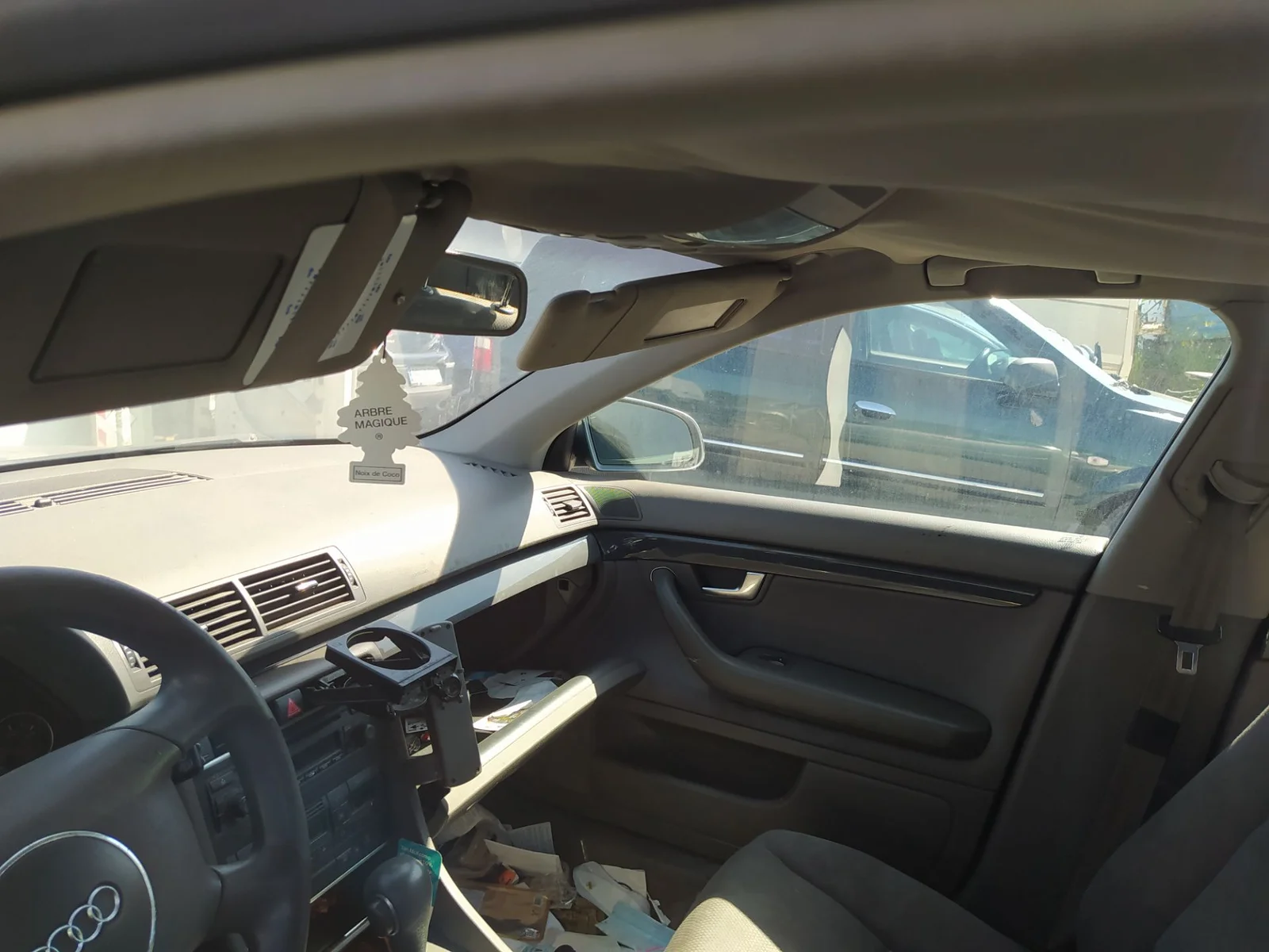 Foto de ASIDERO TECHO DELANTERO IZQUIERDO AUDI A4 AVANT (8E) 1.9 TDI (131 CV / 96 KW) referencia 8E0857607C FKZ