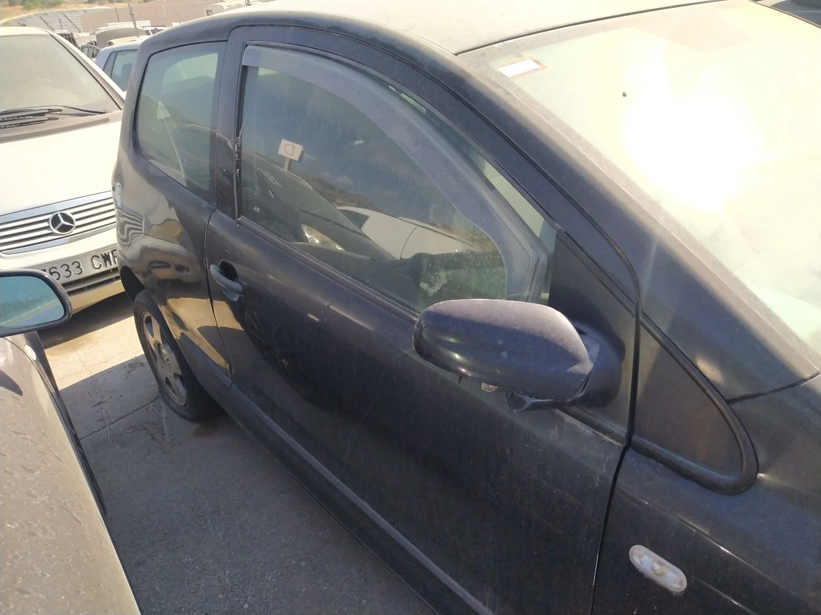 Foto de MANETA EXTERIOR DELANTERA DERECHA VOLKSWAGEN FOX (5Z1)(04.2005) 1.4 (75 CV / 55 KW) referencia 3B0837207F FKZ