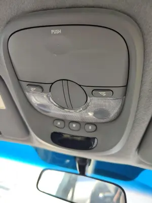Foto de LUZ INTERIOR KIA CARENS (RS) 1.8 16V CAT (126 CV / 93 KW) referencia 0K2FA51410BFKZ