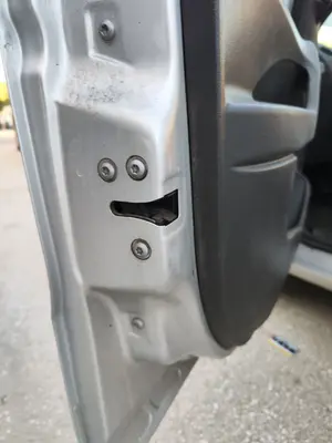 Foto de CERRADURA PUERTA DELANTERA IZQUIERDA FIAT II PANDA (169) 1.2 CAT (60 CV / 44 KW)