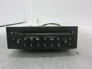 Foto de SISTEMA AUDIO / RADIO CD PEUGEOT 307 BREAK / SW (S1)(04.2002) 2.0 HDi FAP CAT (107 CV / 79 KW) referencia 96489417XT