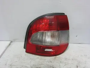 Foto de PILOTO TRASERO DERECHO RENAULT SCENIC I (JA...) 1.6 16V (107 CV / 79 KW) referencia 7700428055