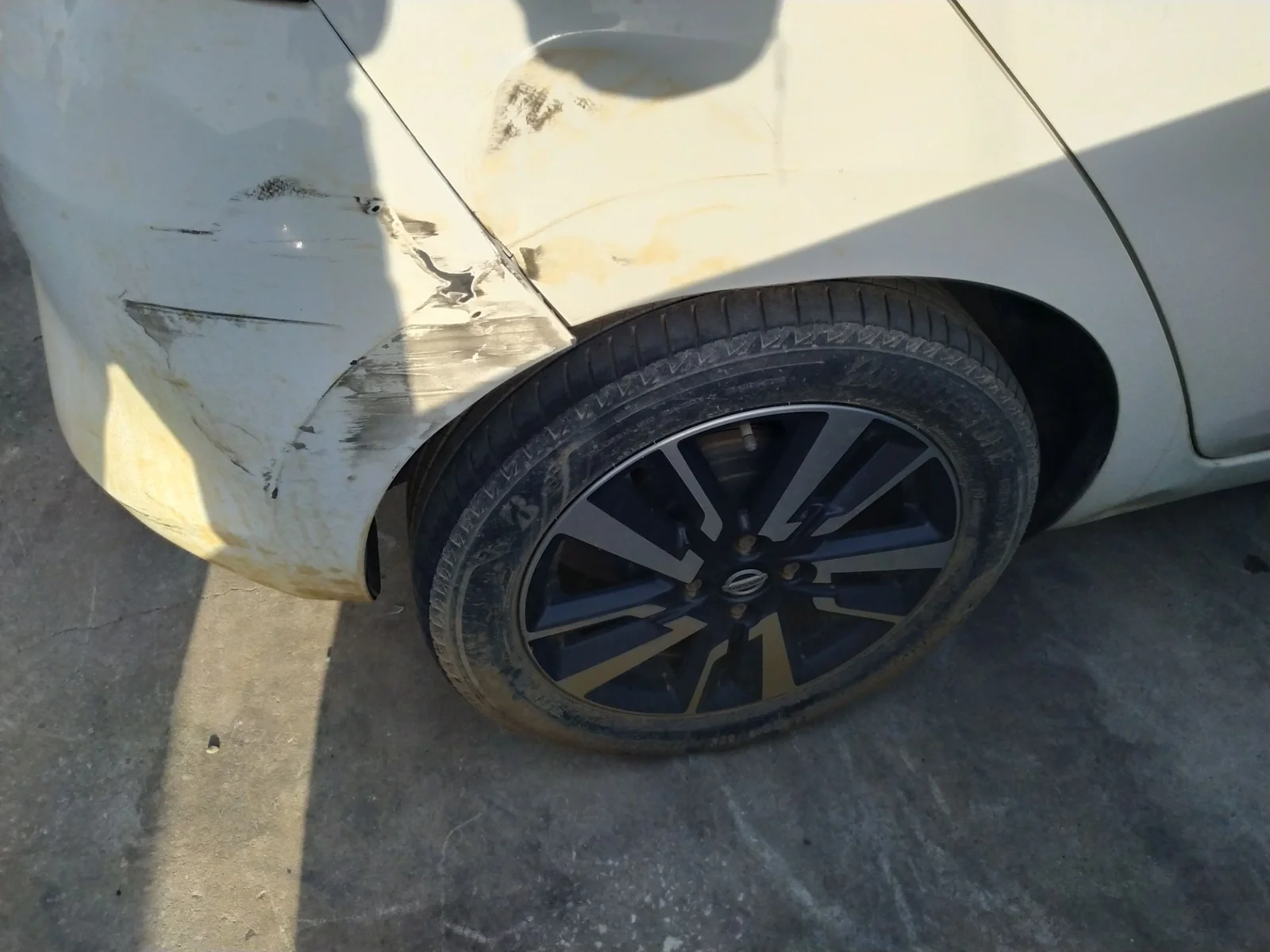 Foto de LLANTA NISSAN MICRA (K14) 1.0 12V CAT (71 CV / 52 KW) referencia 403005459R