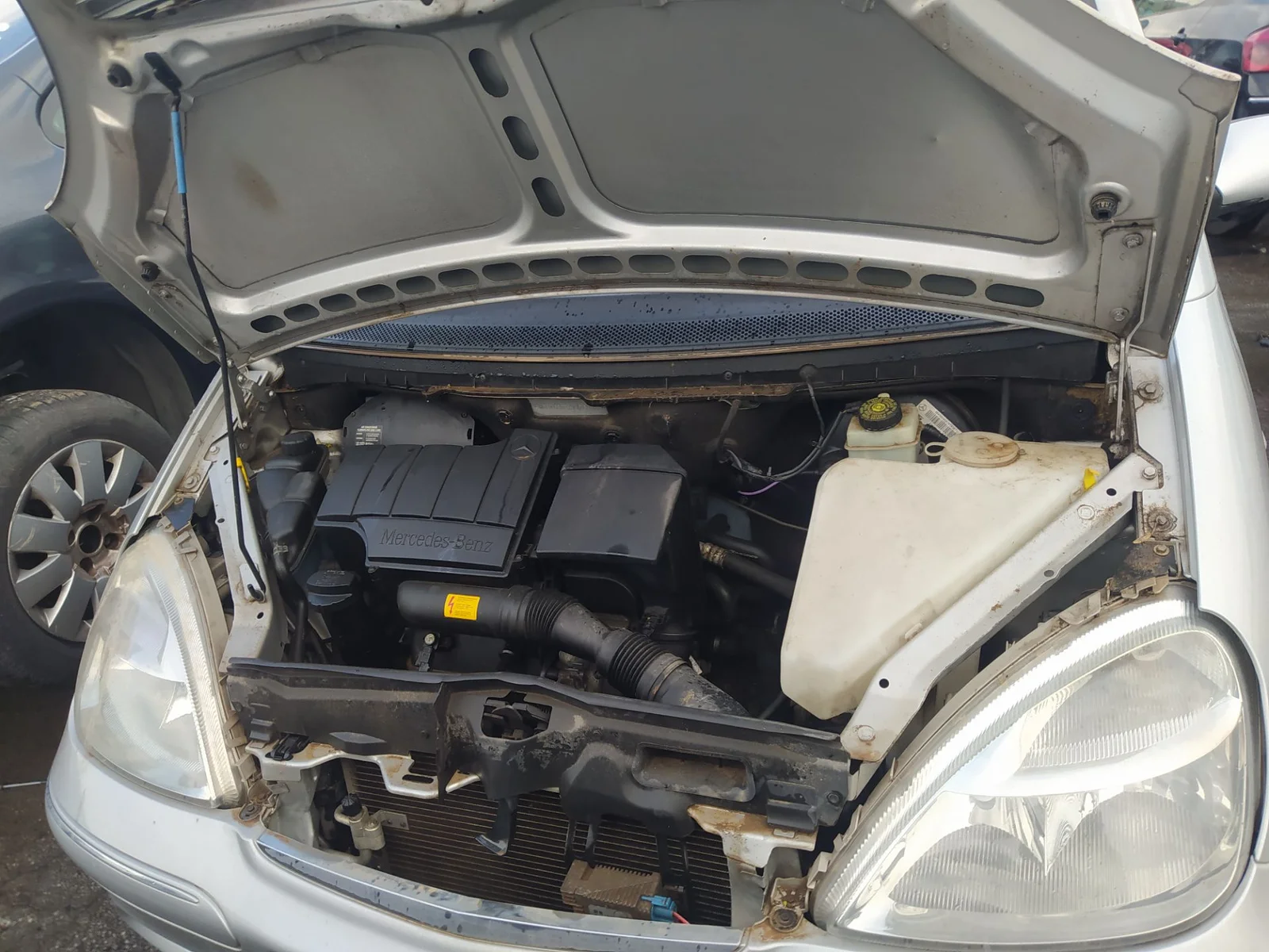 Foto de PUNTA CHASIS DELANTERA MERCEDES-BENZ CLASE A (BM 168) 1.6 CAT (102 CV / 75 KW)